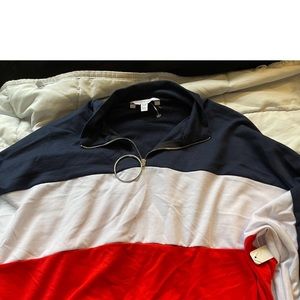 Ivoire long sleeve crop top size medium NWT